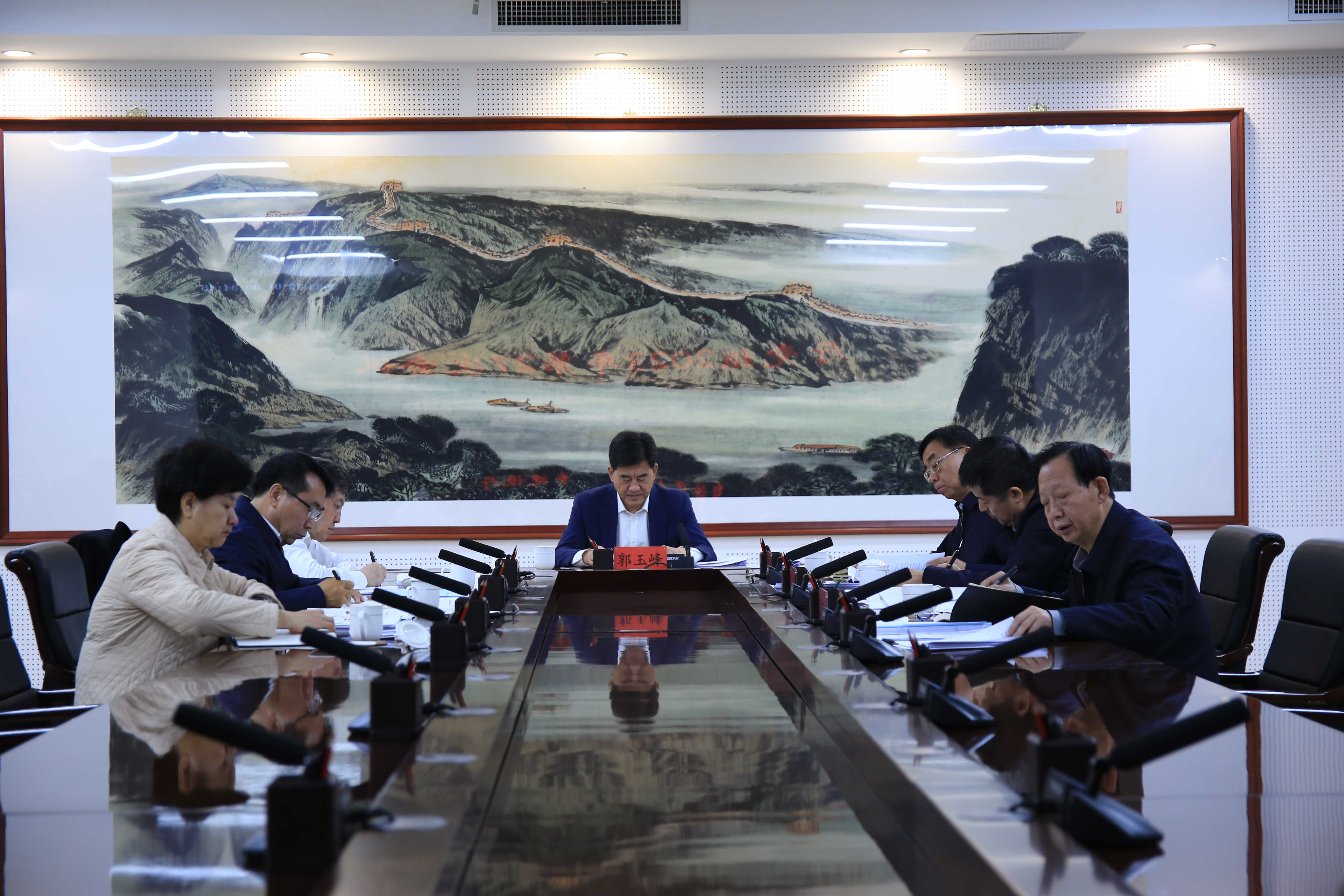自治区住房和城乡建设厅党组专题听取班子成员党风廉政建设和意识形态工作情况汇报